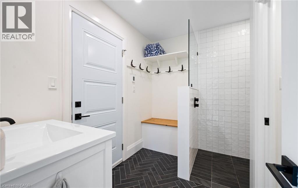 735 George Street, Burlington, Ontario  L7R 2V8 - Photo 30 - 40788058