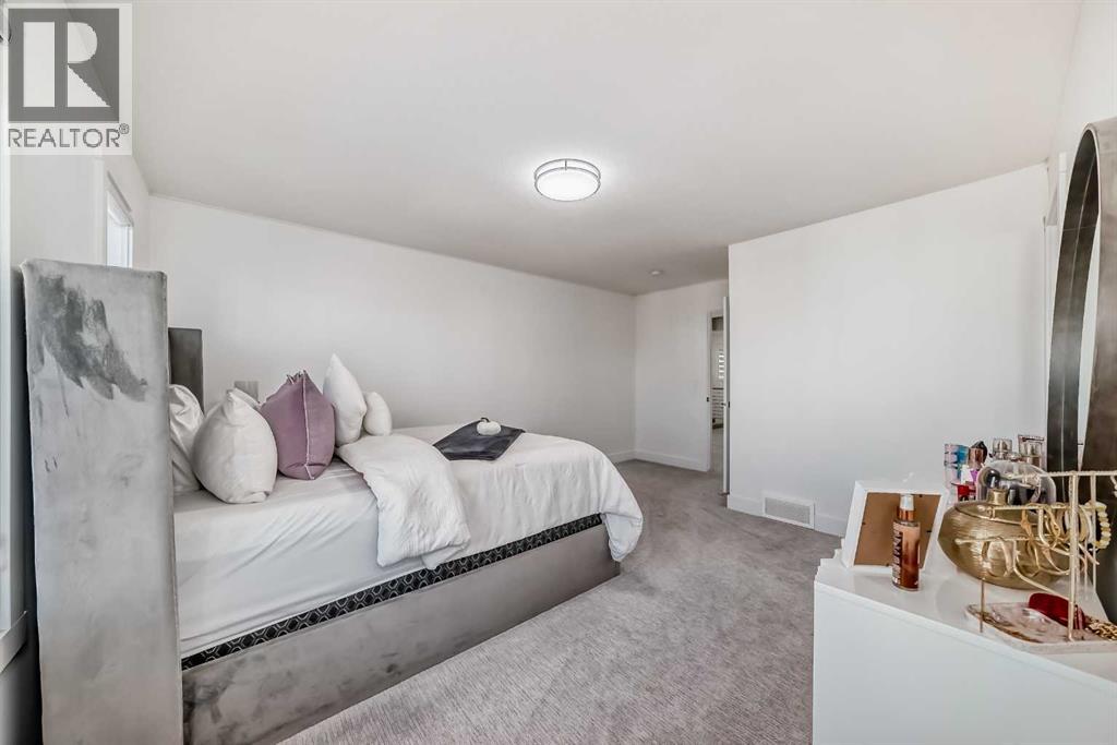 219 Chelsea Heath, Chestermere, Alberta  T1X 2N5 - Photo 36 - A2266646