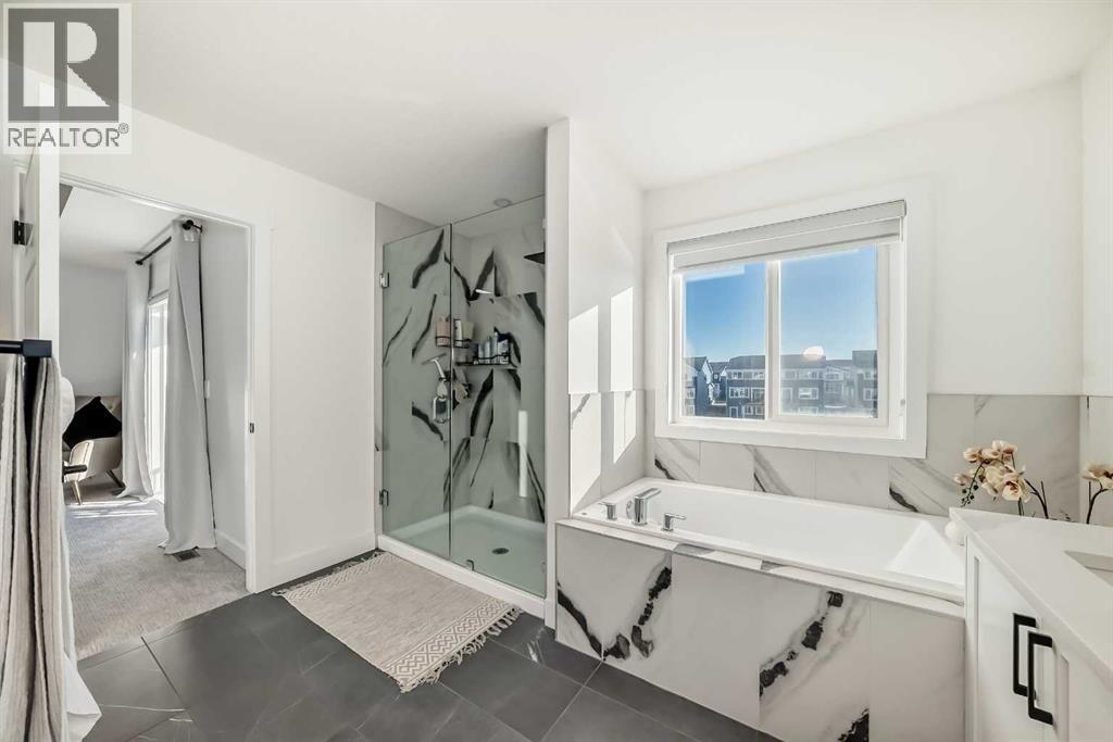 219 Chelsea Heath, Chestermere, Alberta  T1X 2N5 - Photo 34 - A2266646