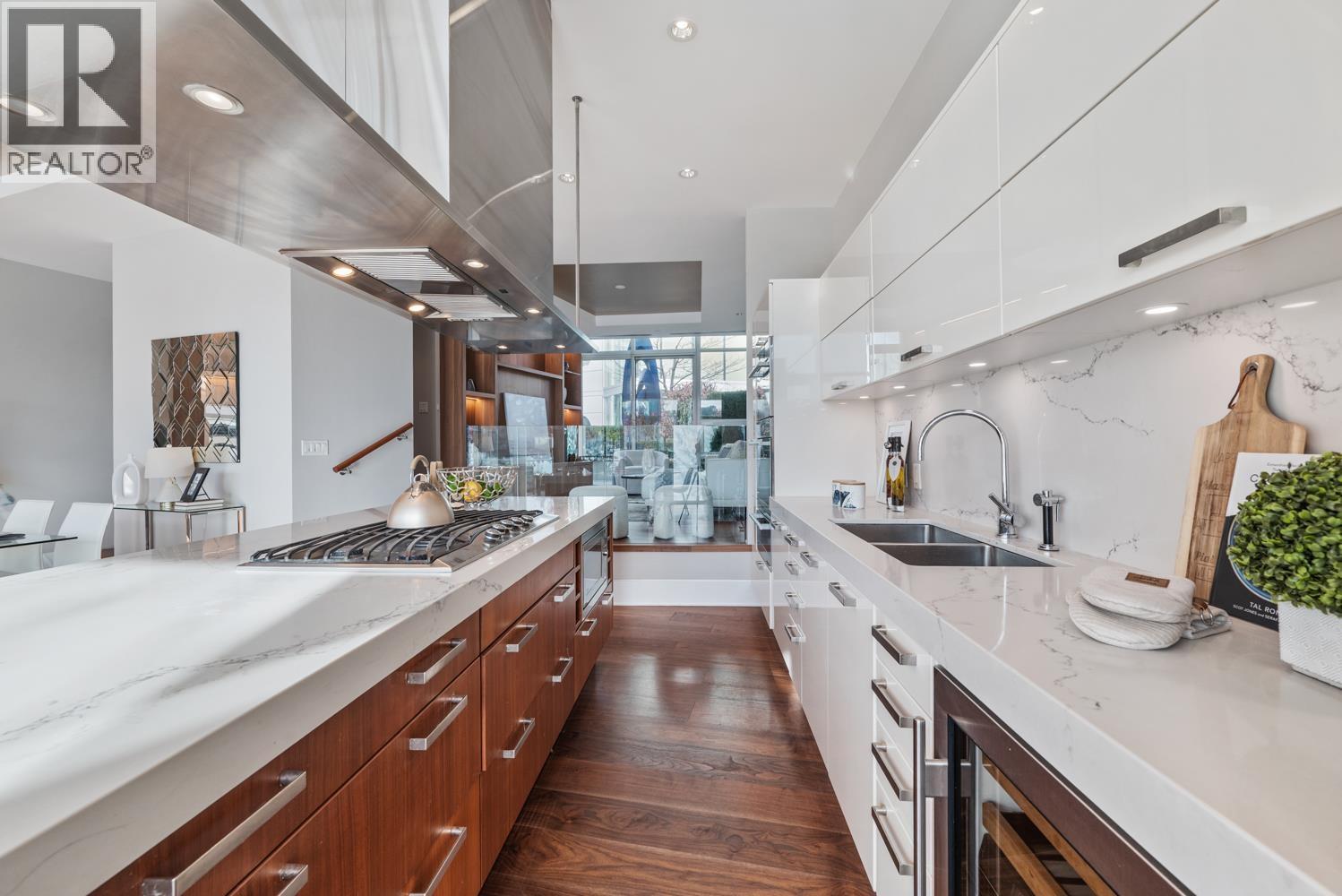 1576 Homer Mews, Vancouver, British Columbia  V6Z 0A6 - Photo 6 - R3066095