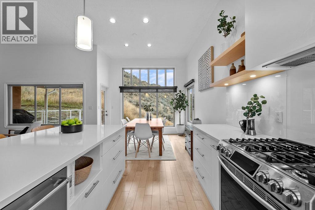 1651 Valleyview Drive Unit# 31, Kamloops, British Columbia  V2C 0A4 - Photo 5 - 10369412