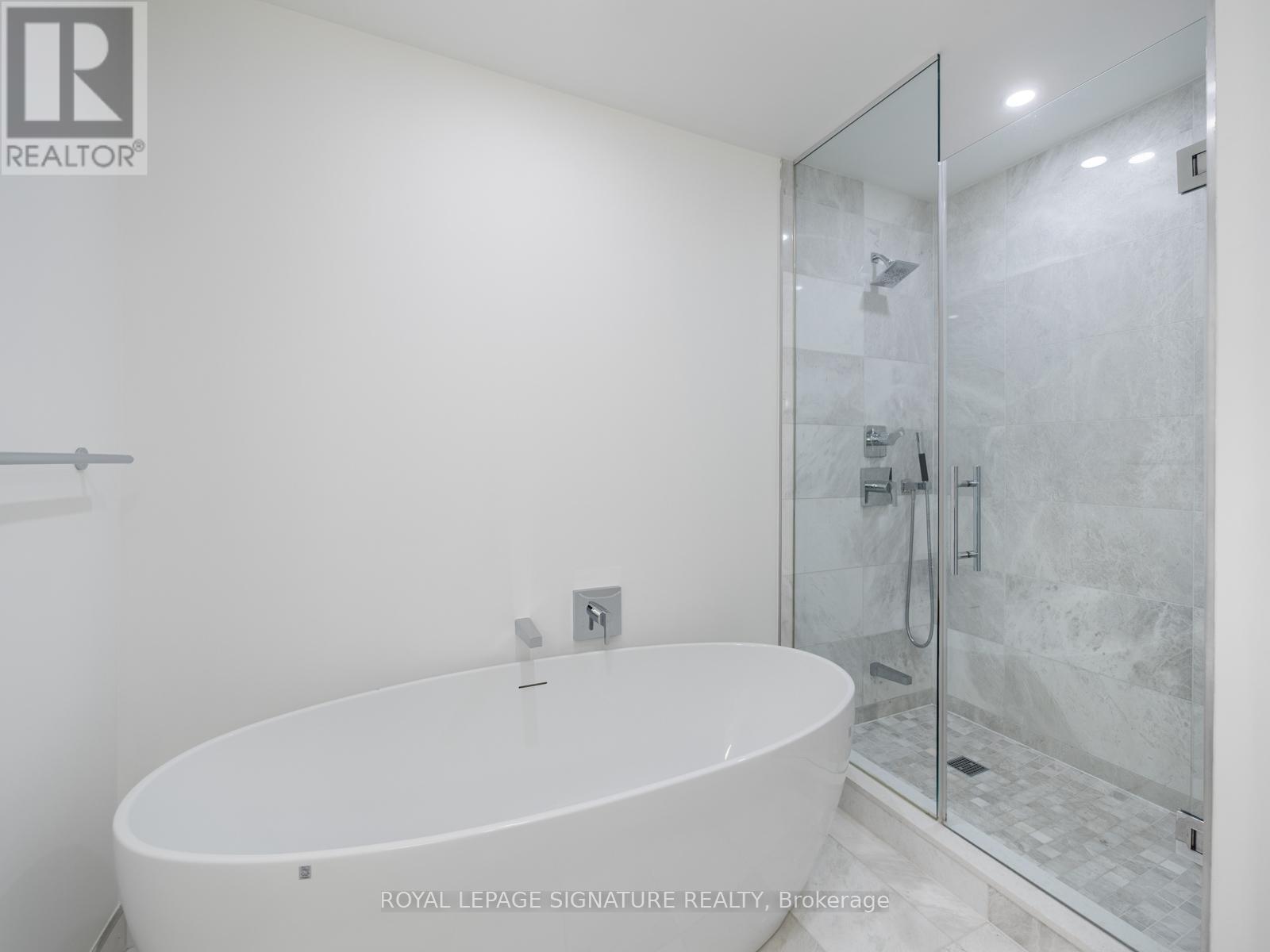 504 - 128 Pears Avenue, Toronto, Ontario  M5R 0A9 - Photo 11 - C12551796