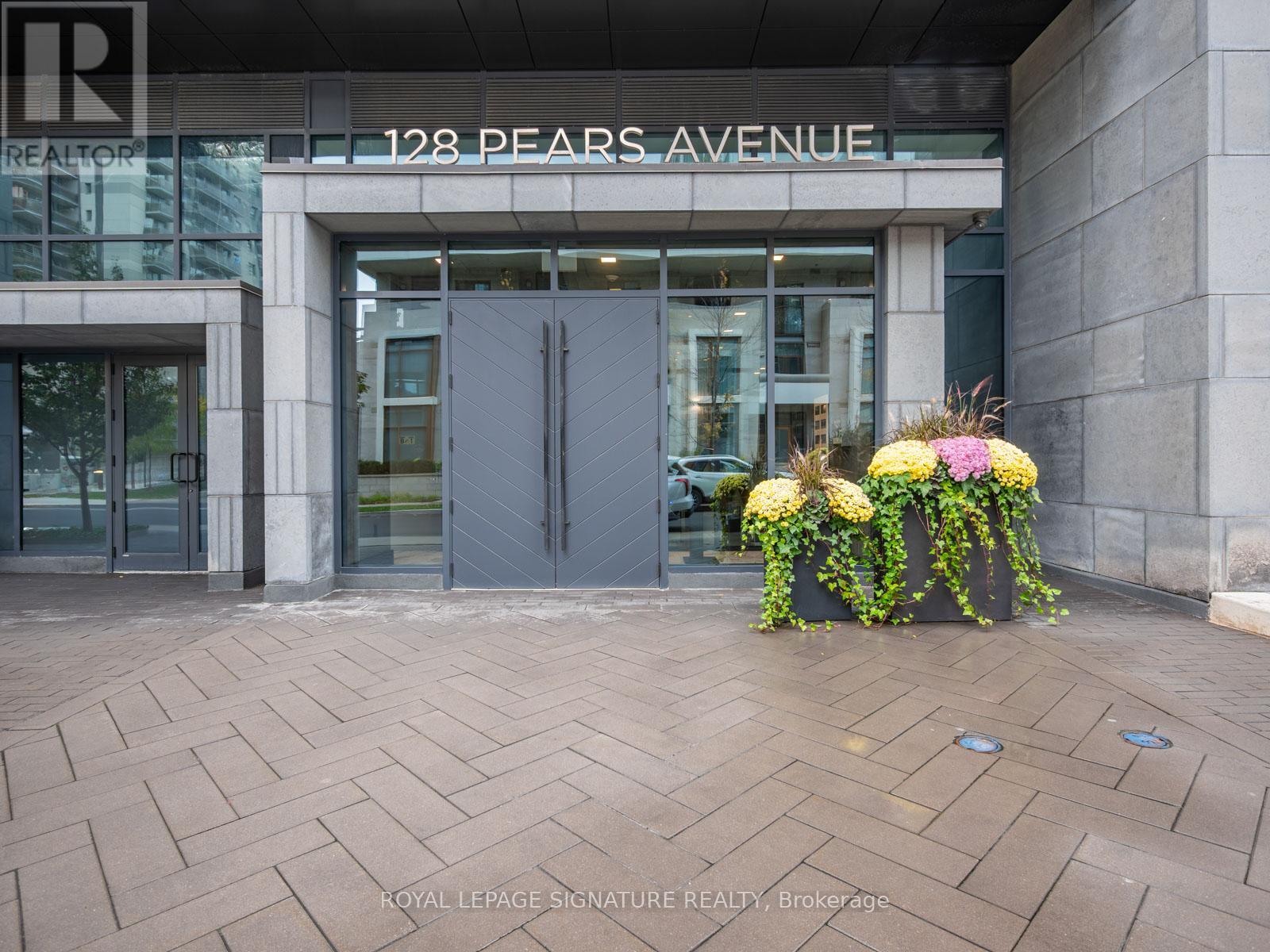 504 - 128 Pears Avenue, Toronto, Ontario  M5R 0A9 - Photo 24 - C12551796