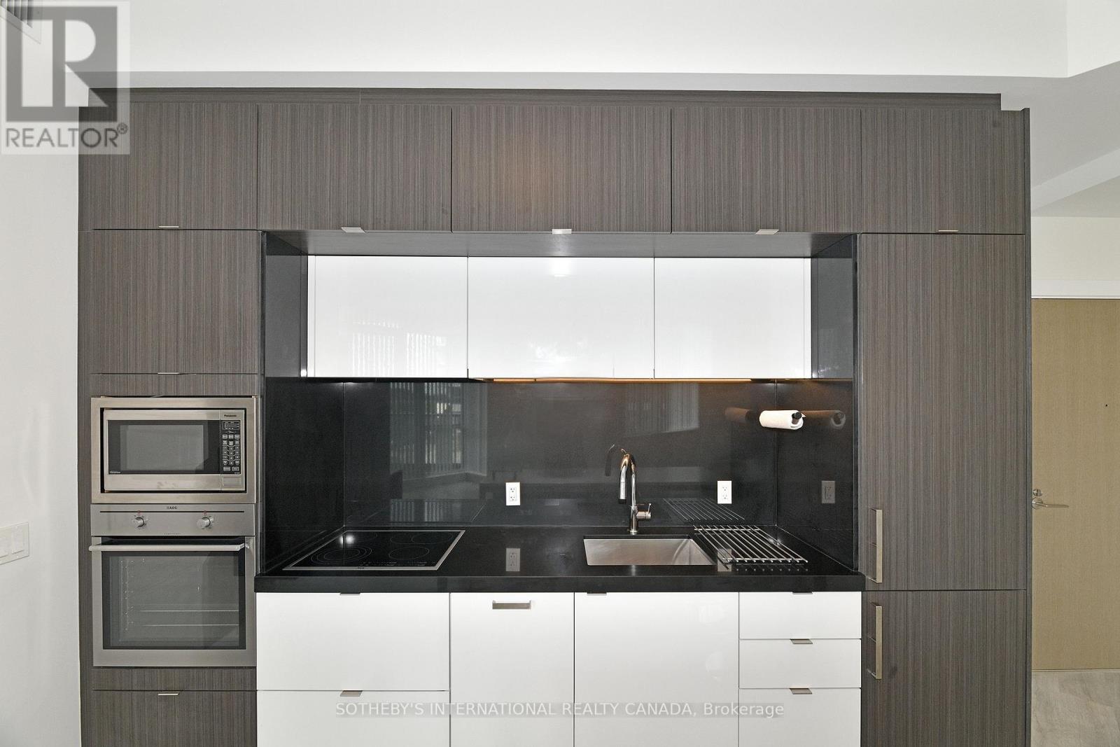 217 - 1 Edgewater Drive, Toronto, Ontario  M5A 0L1 - Photo 17 - C12551800