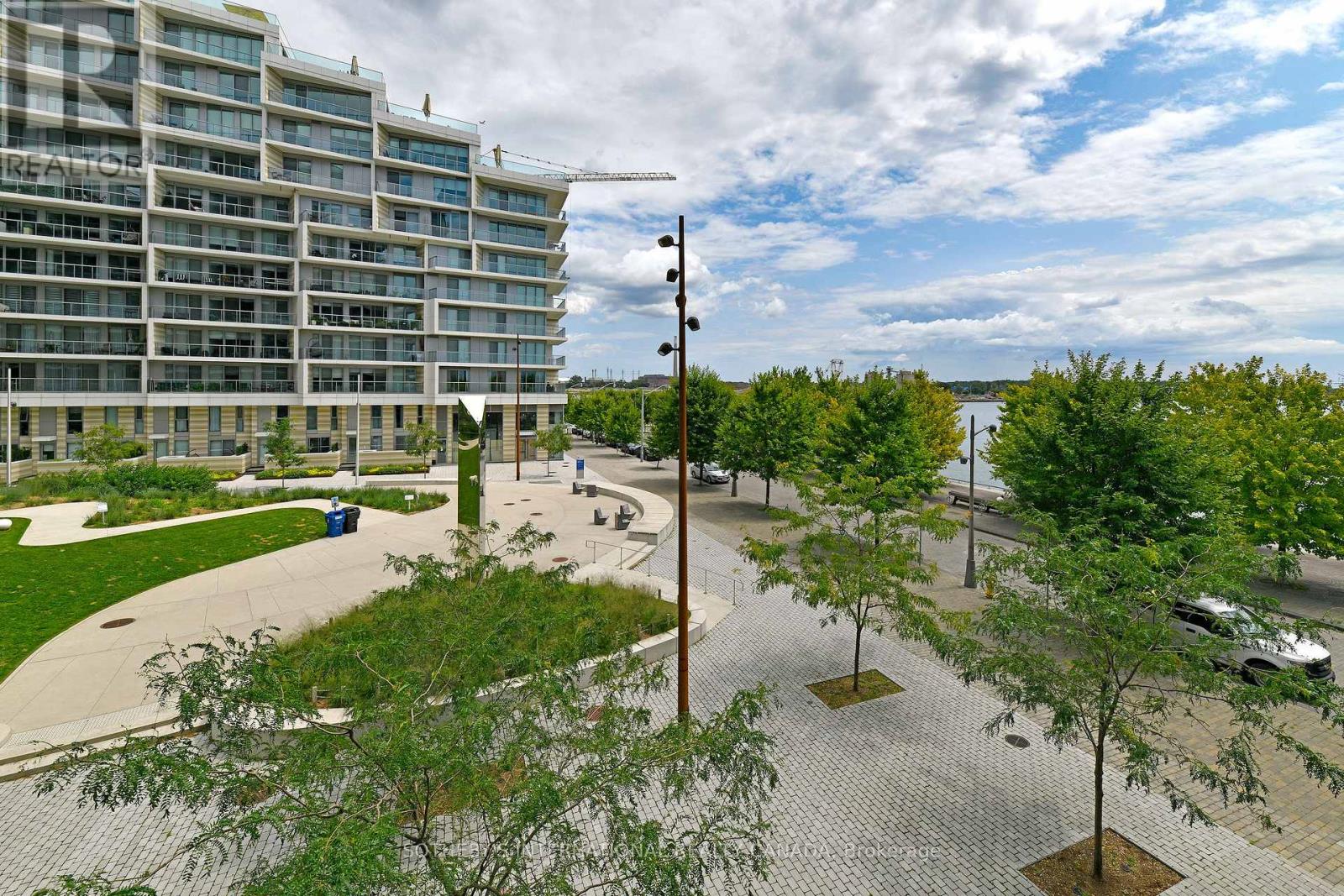 217 - 1 Edgewater Drive, Toronto, Ontario  M5A 0L1 - Photo 32 - C12551800