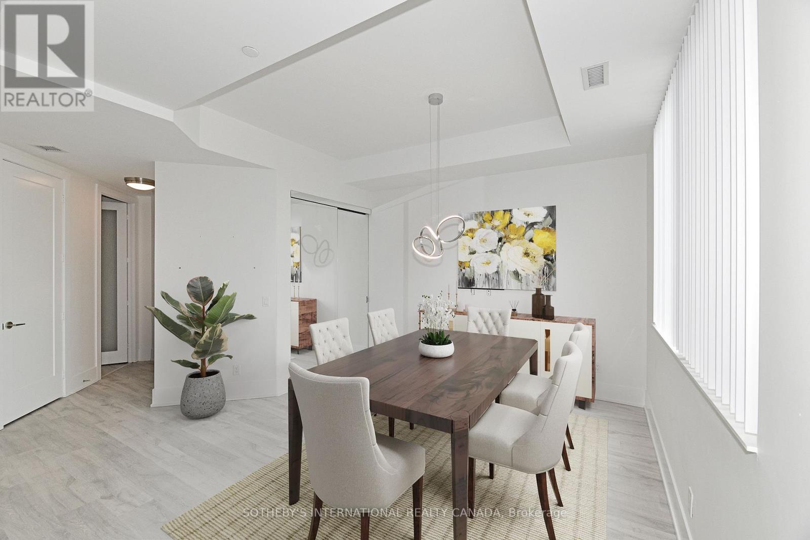 217 - 1 Edgewater Drive, Toronto, Ontario  M5A 0L1 - Photo 6 - C12551800