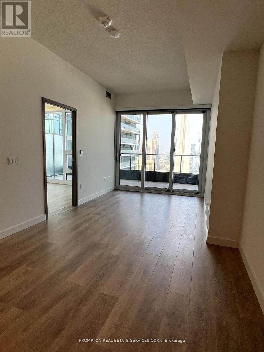 4808 - 3 Concord Cityplace Way, Toronto, Ontario  M5V 0X4 - Photo 3 - C12551844