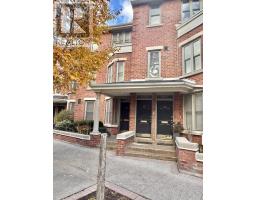 32 IRWIN AVENUE, Toronto, Ontario