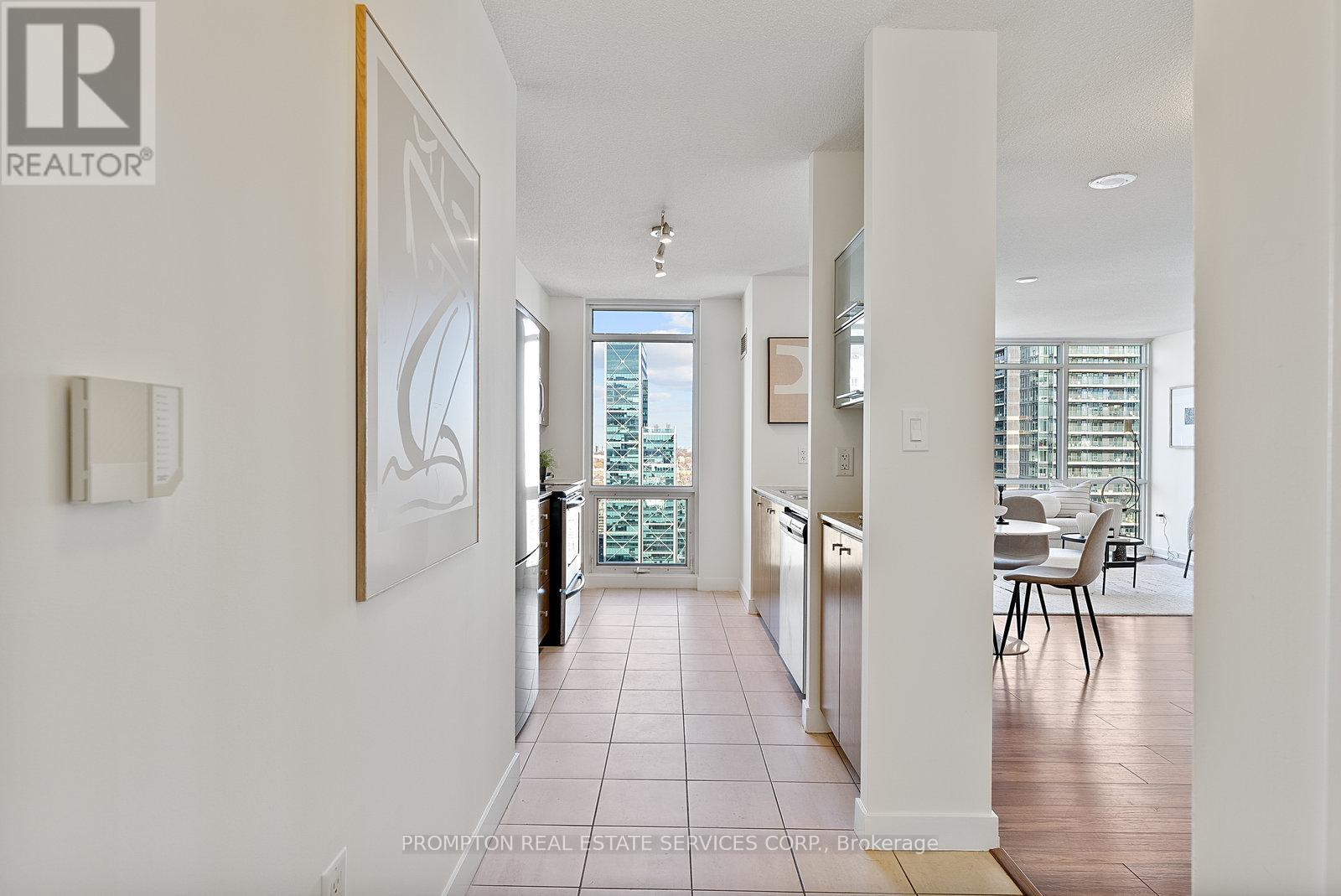 4806 - 11 Brunel Court, Toronto, Ontario  M5V 3Y3 - Photo 2 - C12551934