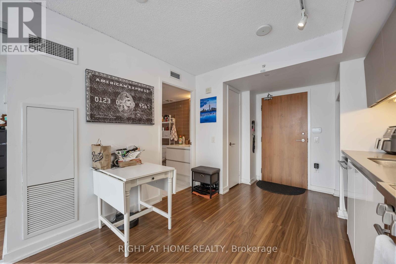 4109 - 85 Queens Wharf Road, Toronto, Ontario  M5V 0J9 - Photo 16 - C12551956