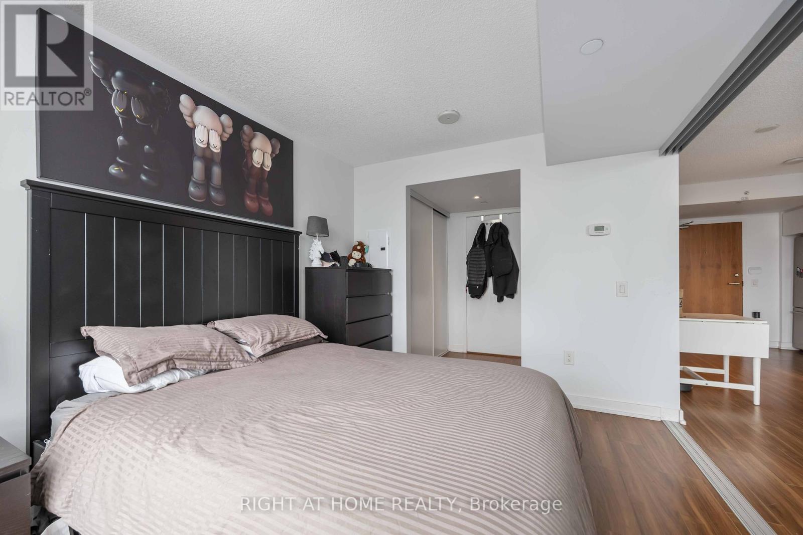 4109 - 85 Queens Wharf Road, Toronto, Ontario  M5V 0J9 - Photo 34 - C12551956