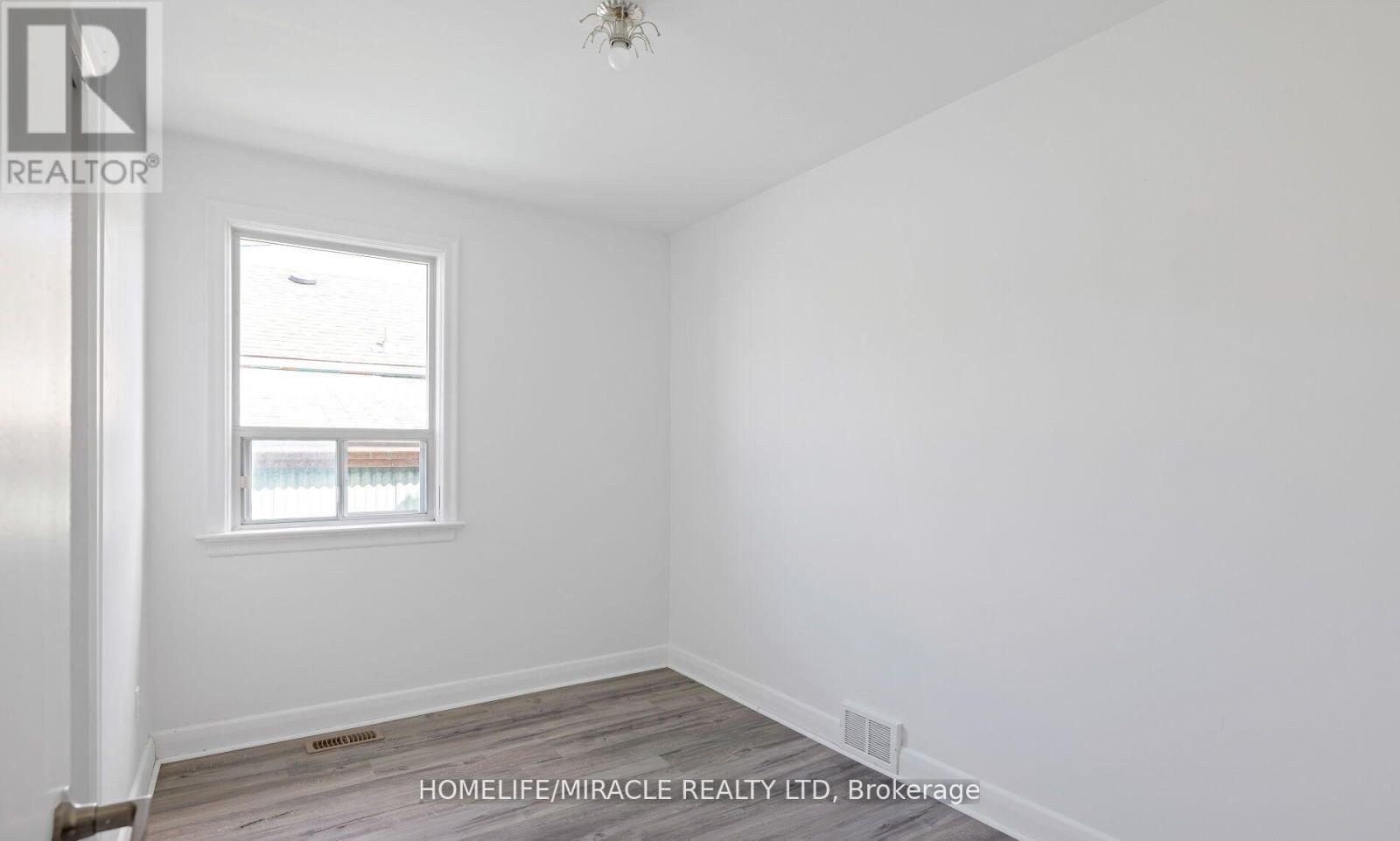 Main - 1340 Warden Avenue, Toronto, Ontario  M1R 2R8 - Photo 17 - E12551790