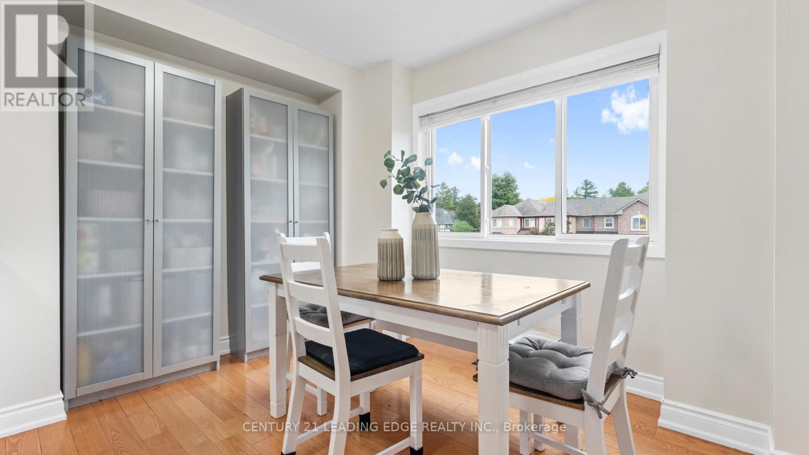 330 Sparrow Circle, Pickering, Ontario  L1V 6Y3 - Photo 13 - E12551926