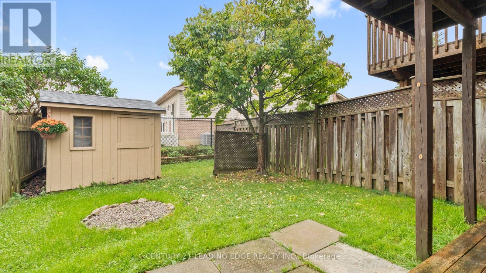 330 Sparrow Circle, Pickering, Ontario  L1V 6Y3 - Photo 23 - E12551926