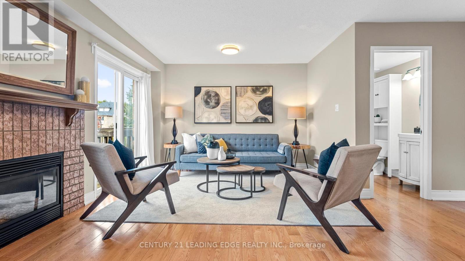 330 Sparrow Circle, Pickering, Ontario  L1V 6Y3 - Photo 7 - E12551926