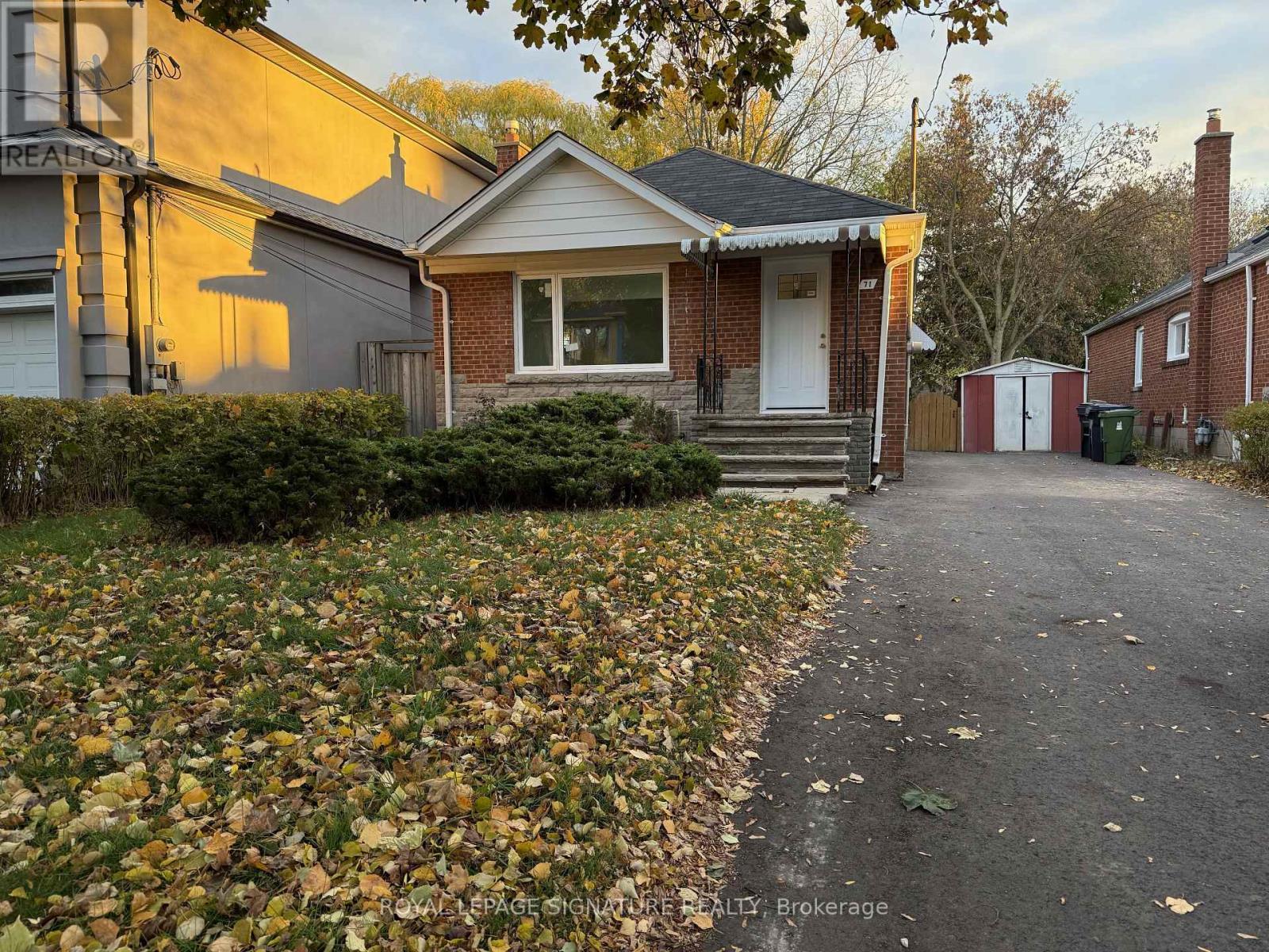 UPPER - 71 SHANGARRY DRIVE, Toronto, Ontario