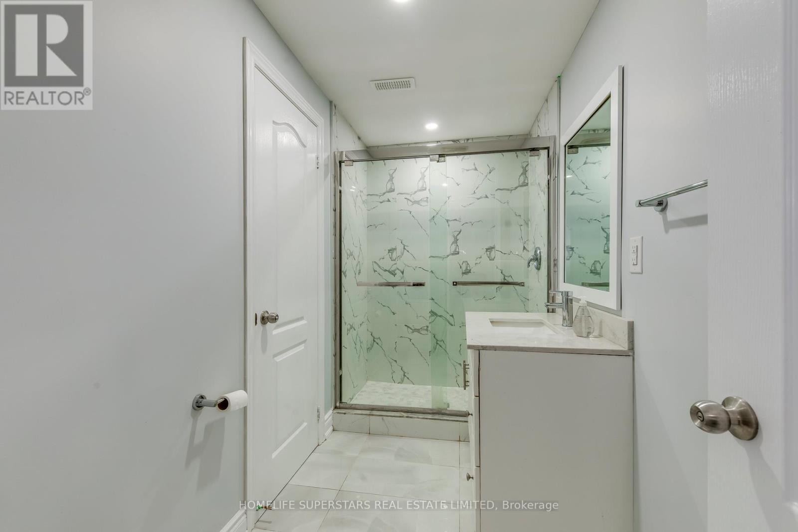 (Lower Level ) - 3465 Aquinas Avenue, Mississauga, Ontario  L5M 7L3 - Photo 18 - W12550780