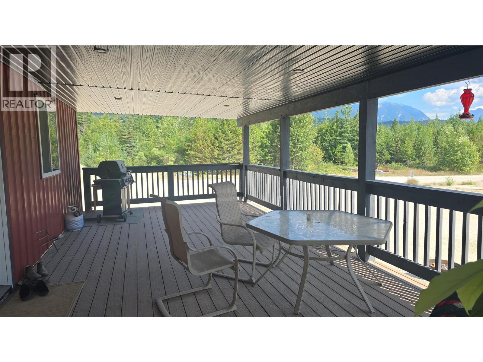 1500 Hot Springs Road, Nakusp, British Columbia  V0G 1R0 - Photo 14 - 10369454