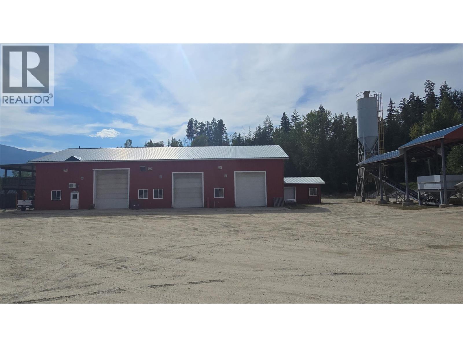 1500 Hot Springs Road, Nakusp, British Columbia  V0G 1R0 - Photo 6 - 10369454