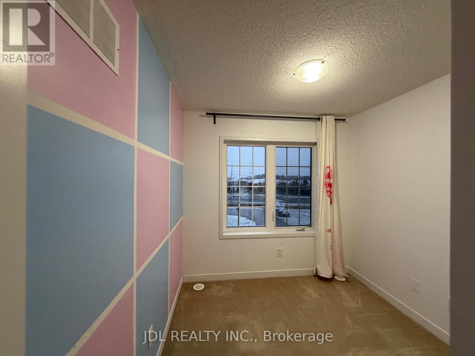 302 Clay Stones Street, Newmarket, Ontario  L3X 0M1 - Photo 7 - N12551832