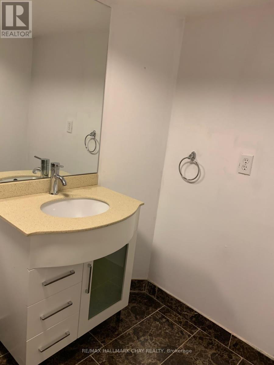 85 October Lane, Aurora, Ontario  L4G 7A1 - Photo 6 - N12551858