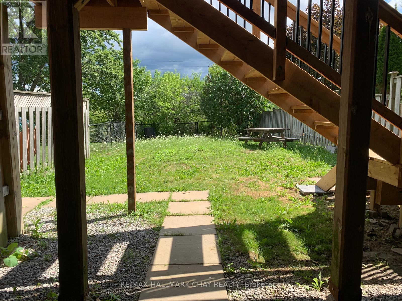 85 October Lane, Aurora, Ontario  L4G 7A1 - Photo 8 - N12551858