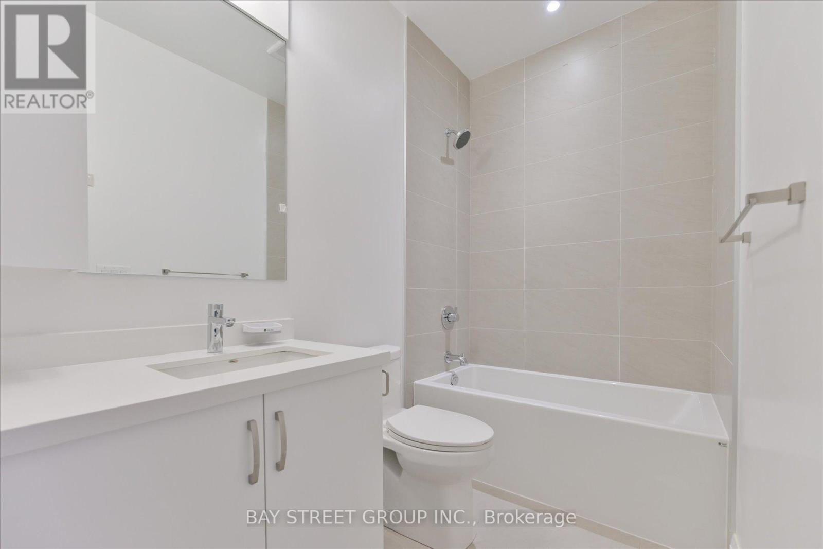 Th3 - 384 Highway 7 E, Richmond Hill, Ontario  L4B 0G5 - Photo 12 - N12551876