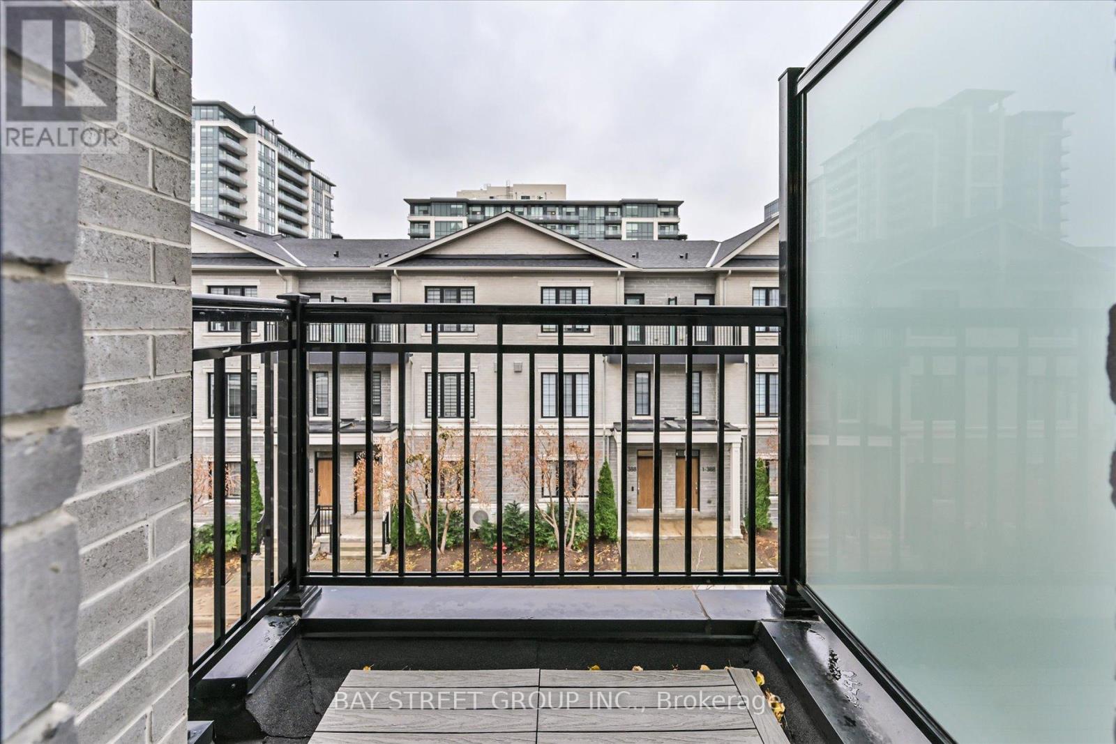 Th3 - 384 Highway 7 E, Richmond Hill, Ontario  L4B 0G5 - Photo 15 - N12551876