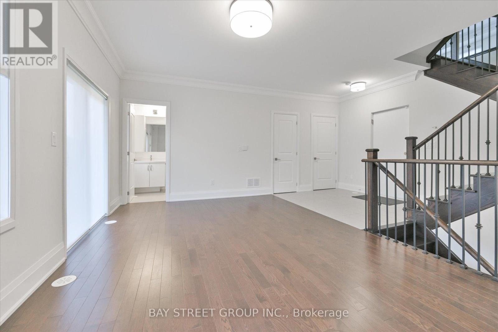 Th3 - 384 Highway 7 E, Richmond Hill, Ontario  L4B 0G5 - Photo 16 - N12551876