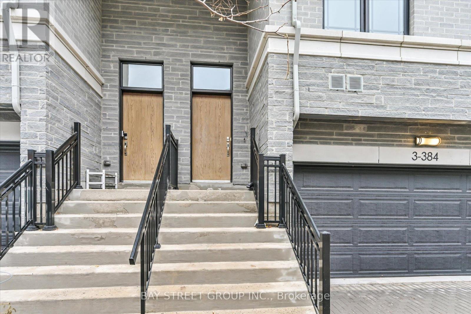 Th3 - 384 Highway 7 E, Richmond Hill, Ontario  L4B 0G5 - Photo 2 - N12551876