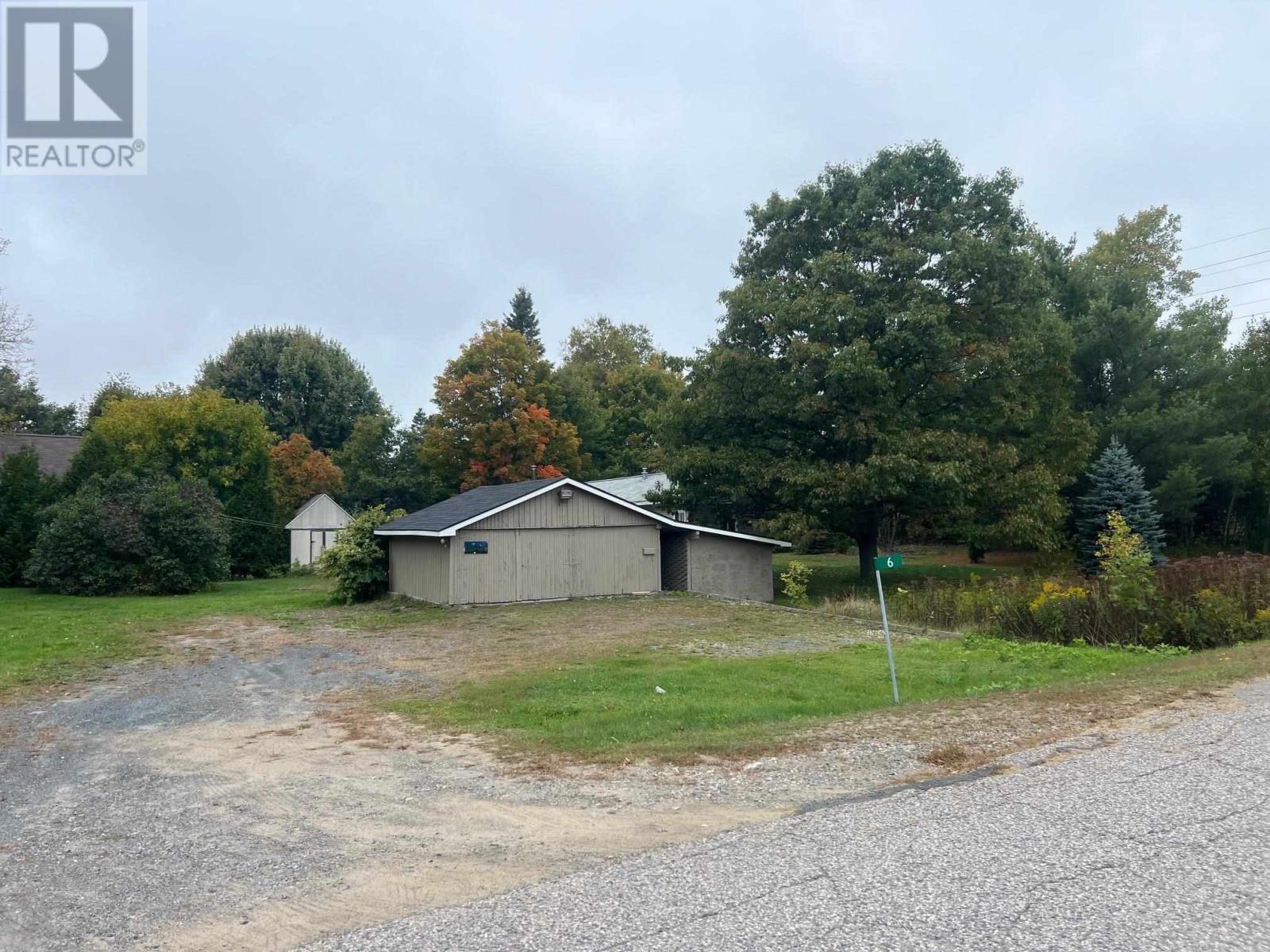 6 Oak, Blind River, Ontario  P0R 1B0 - Photo 15 - SM252724