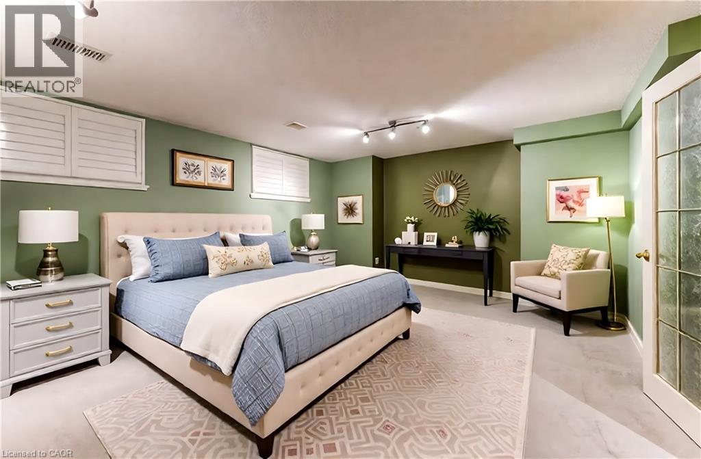 2 Morningview Place, Kitchener, Ontario  N2P 1Z2 - Photo 35 - 40774708