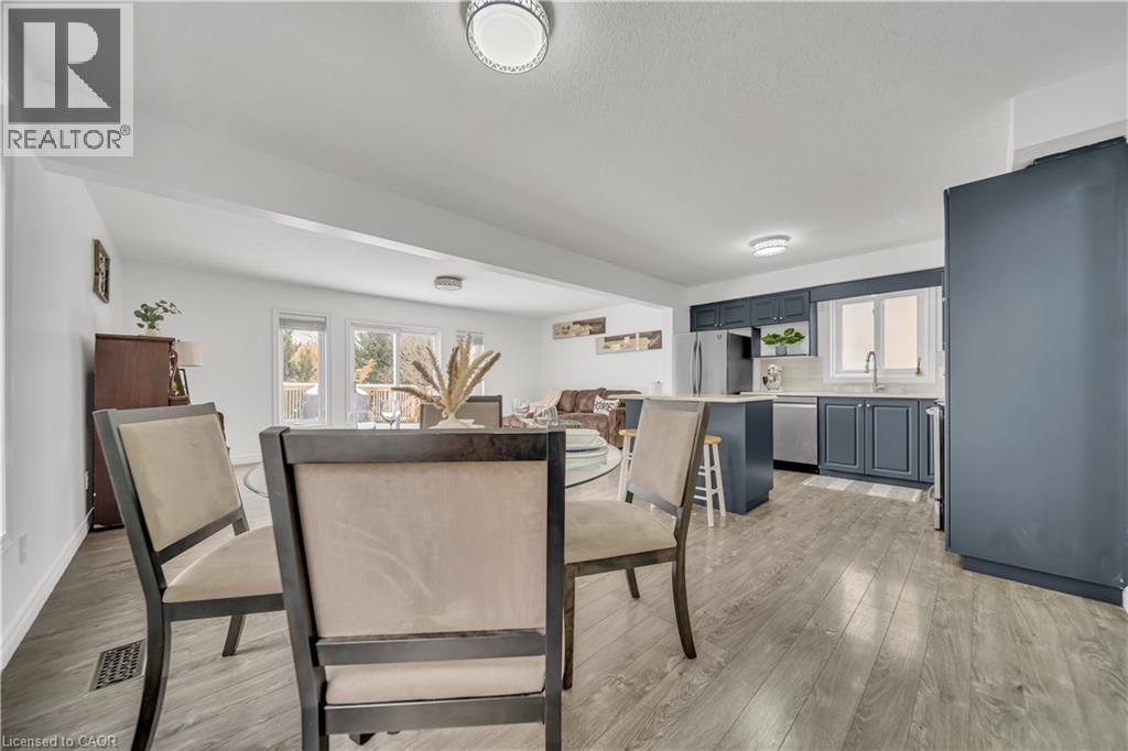 35 Templewood Drive, Kitchener, Ontario  N2R 1K9 - Photo 18 - 40787318