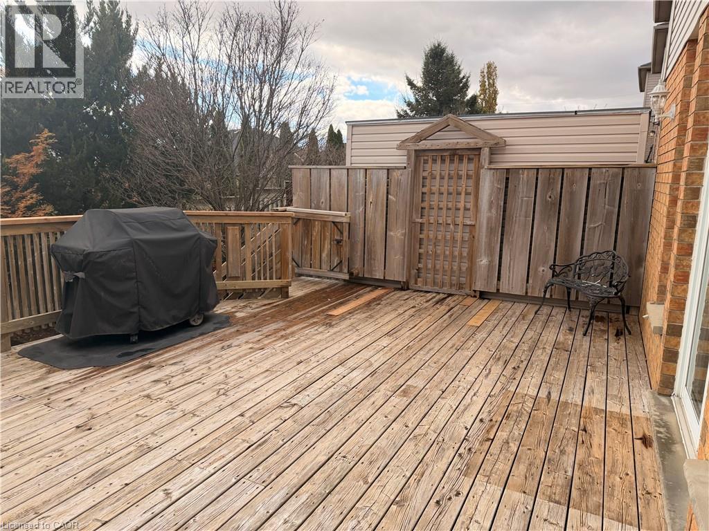 35 Templewood Drive, Kitchener, Ontario  N2R 1K9 - Photo 41 - 40787318