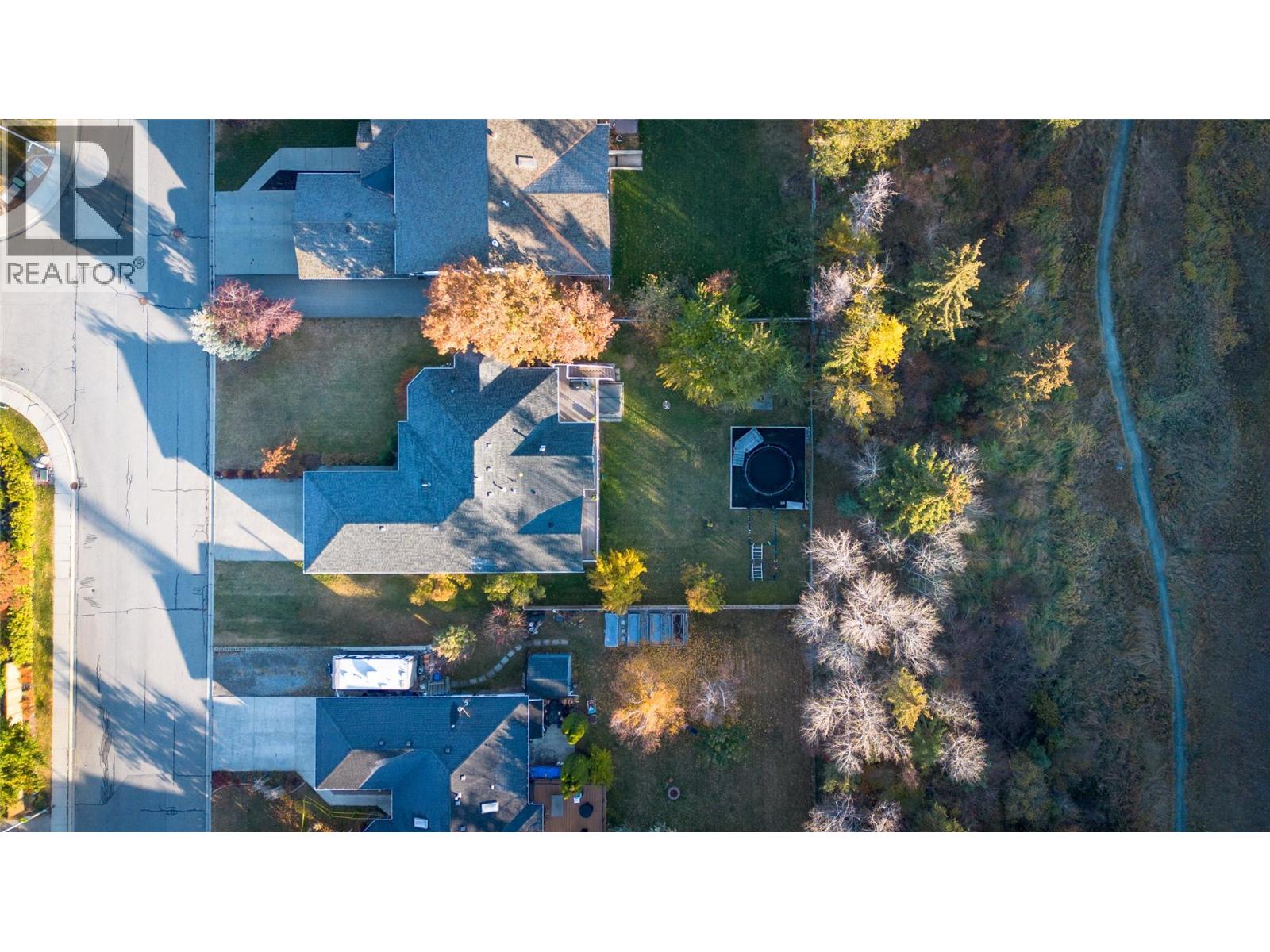 600 34th Avenue S, Cranbrook, British Columbia  V1C 6L9 - Photo 75 - 10366812