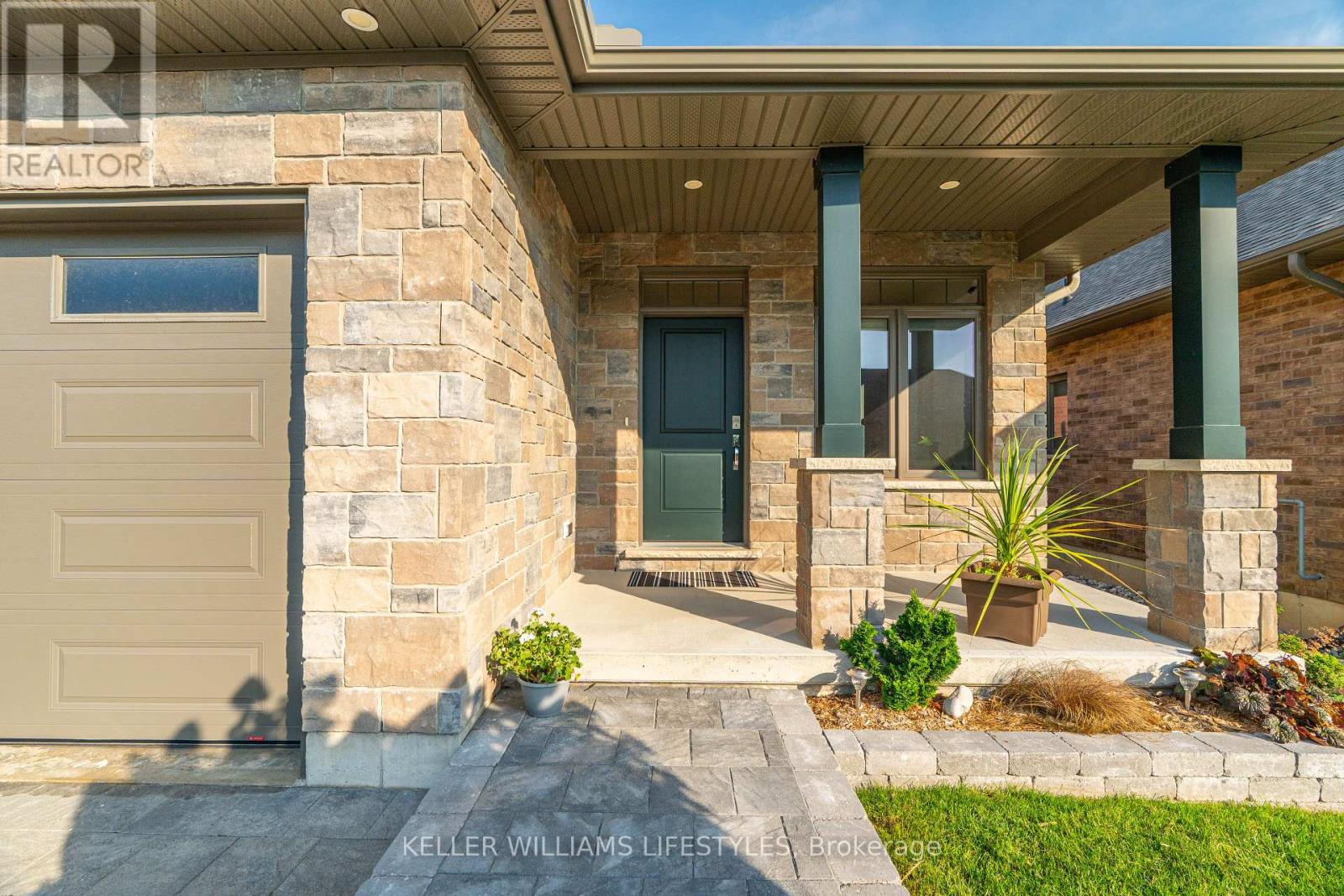 31 - 159 Collins Way, Strathroy-Caradoc, Ontario  N7G 0G8 - Photo 10 - X12552036