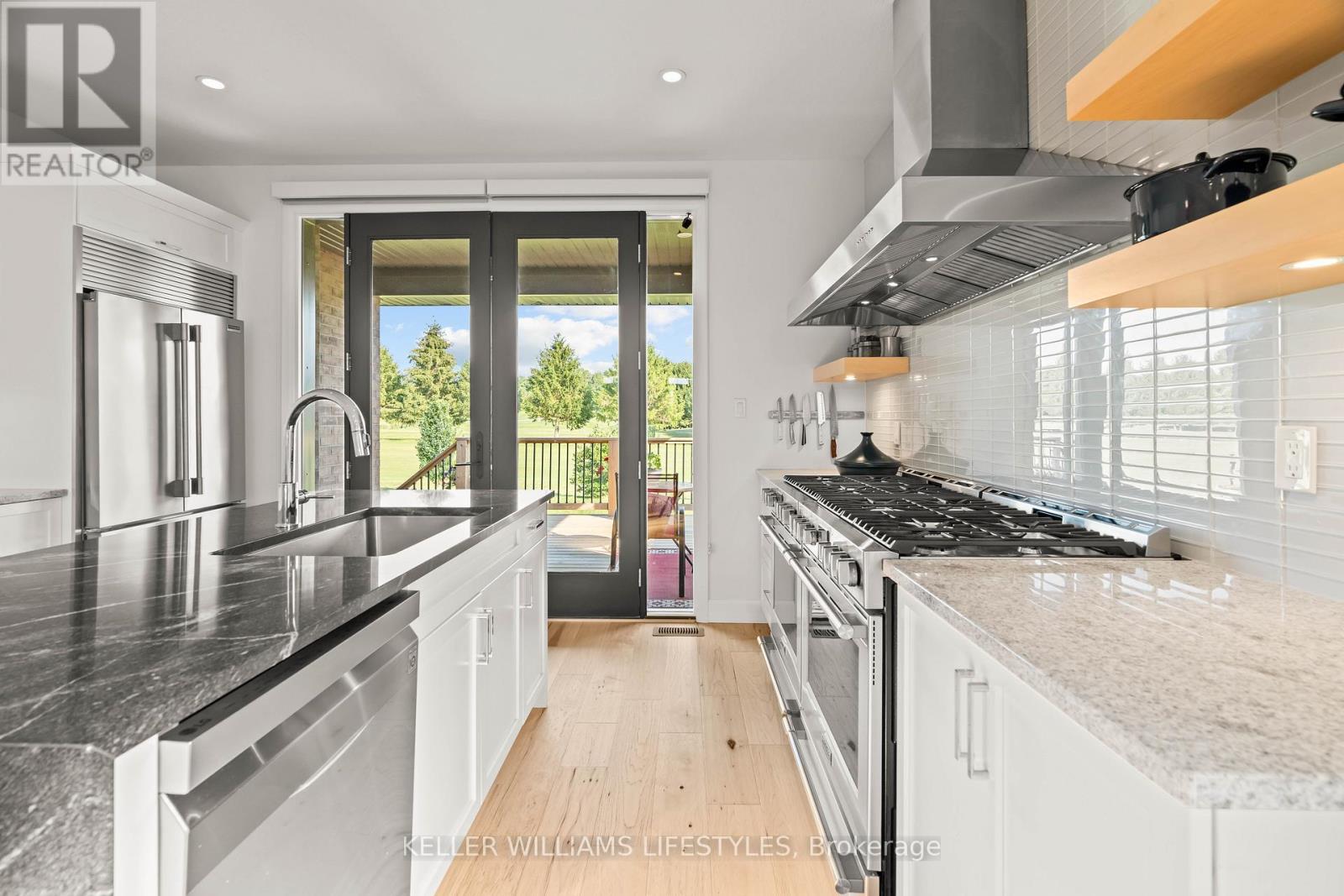 31 - 159 Collins Way, Strathroy-Caradoc, Ontario  N7G 0G8 - Photo 22 - X12552036