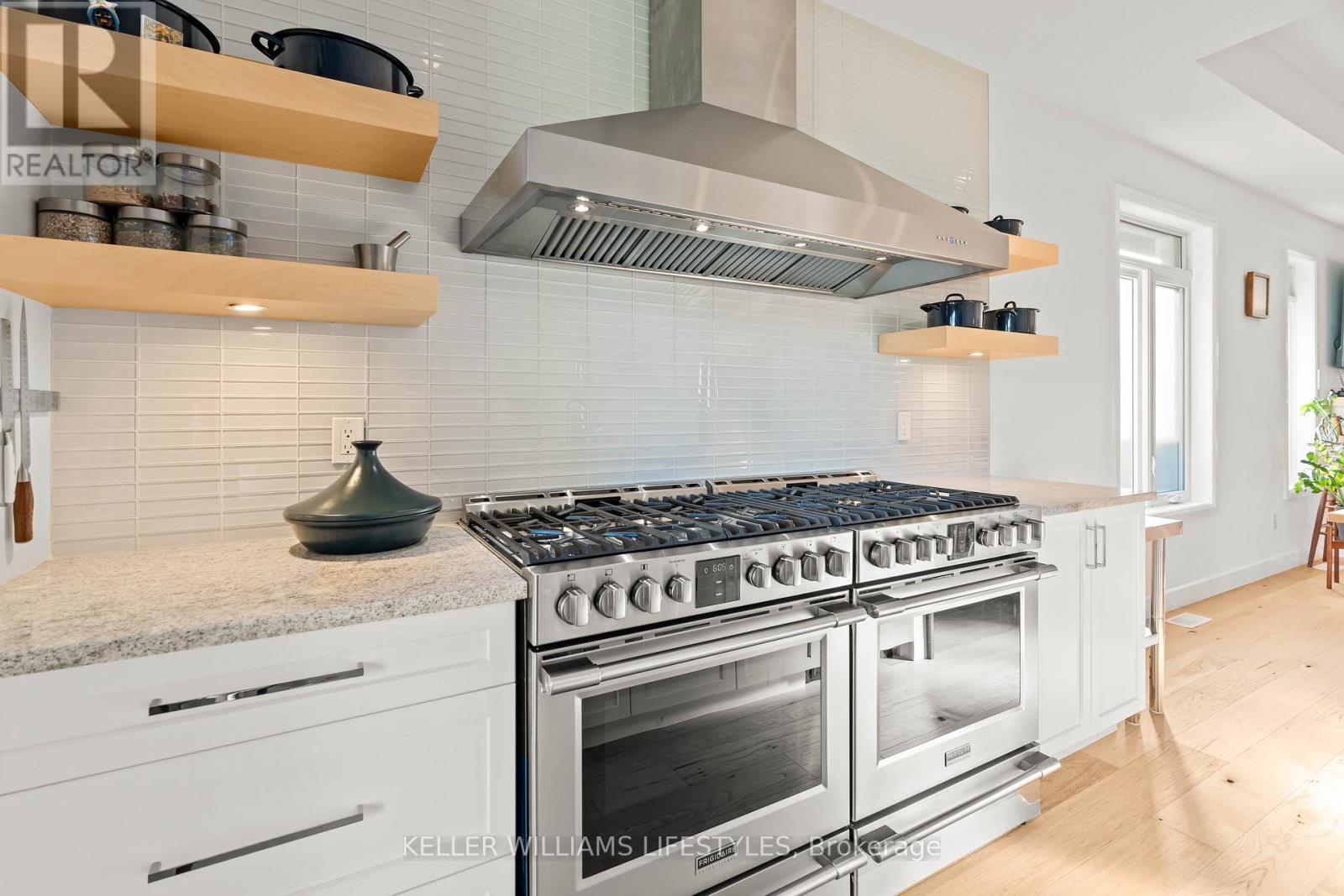 31 - 159 Collins Way, Strathroy-Caradoc, Ontario  N7G 0G8 - Photo 23 - X12552036