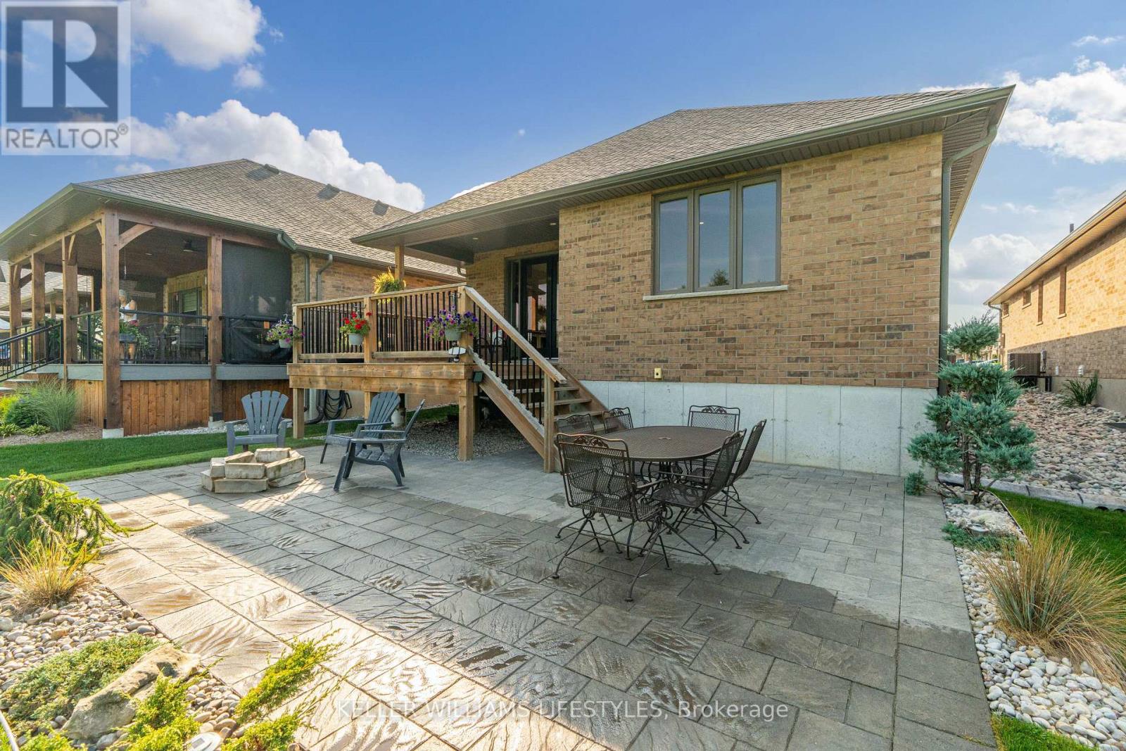 31 - 159 Collins Way, Strathroy-Caradoc, Ontario  N7G 0G8 - Photo 42 - X12552036