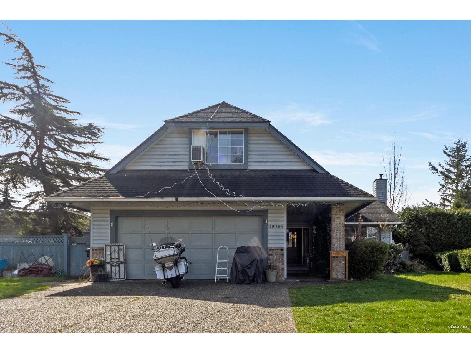 19798 34A AVENUE, Langley, British Columbia