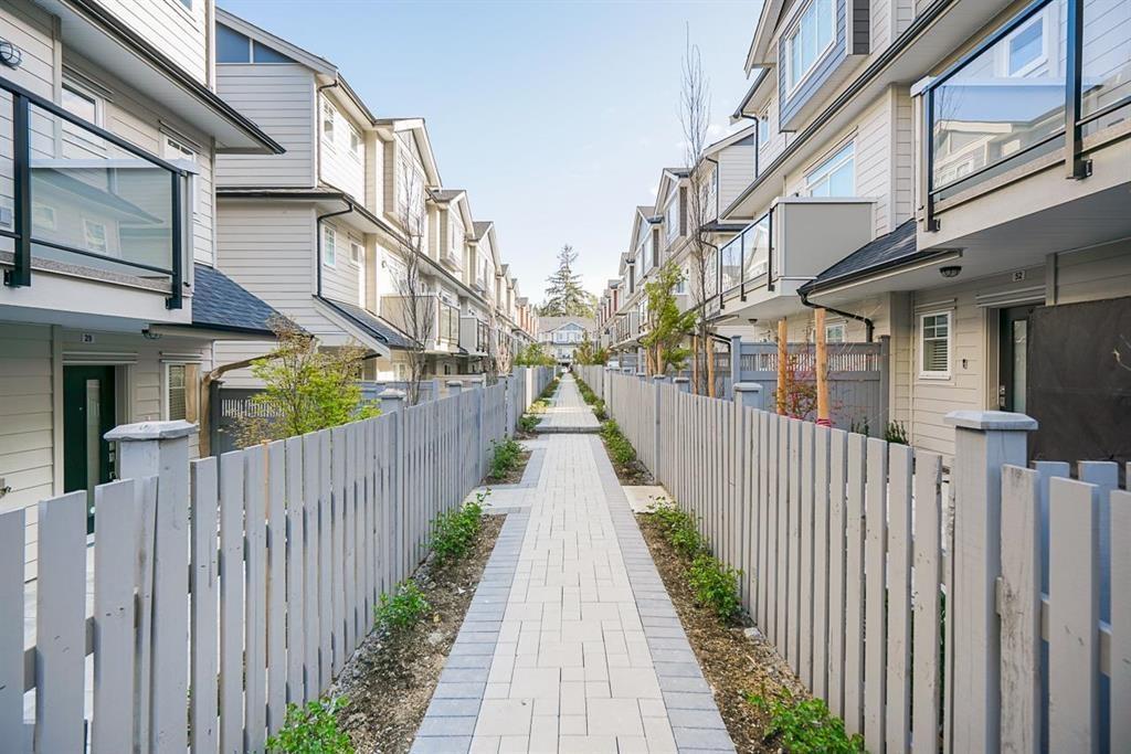 29 13898 64 Avenue, Surrey, British Columbia  V3W 1L6 - Photo 4 - R3067877