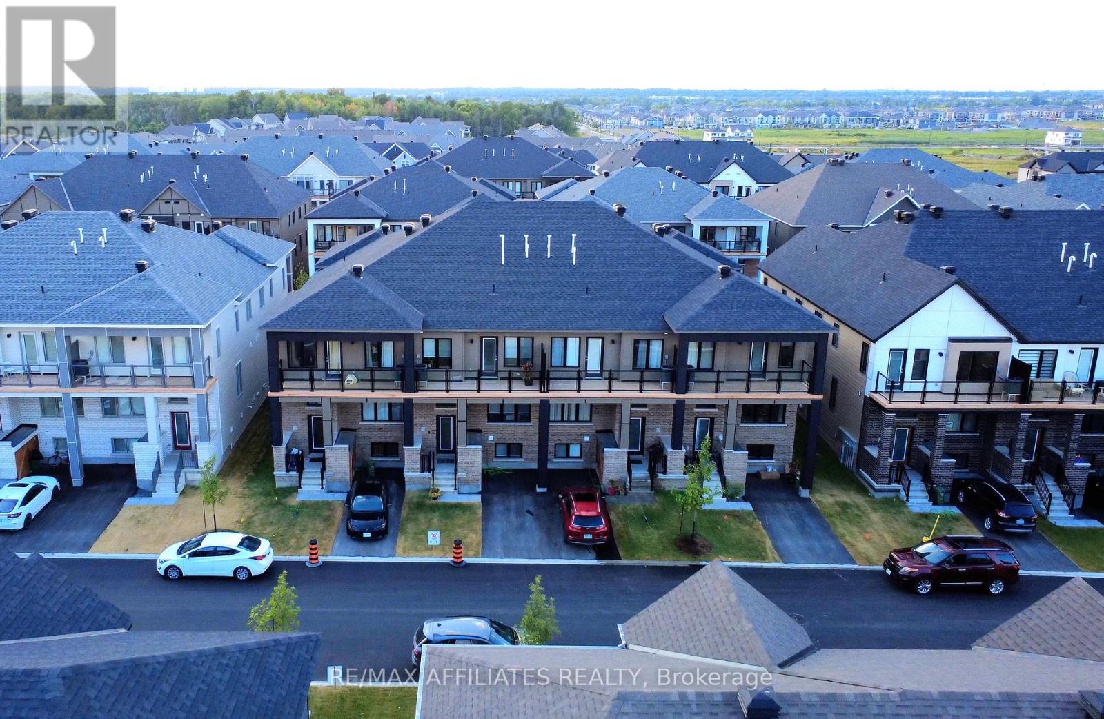 189 Beebalm Crescent, Ottawa, Ontario  K2J 7G9 - Photo 2 - X12552012