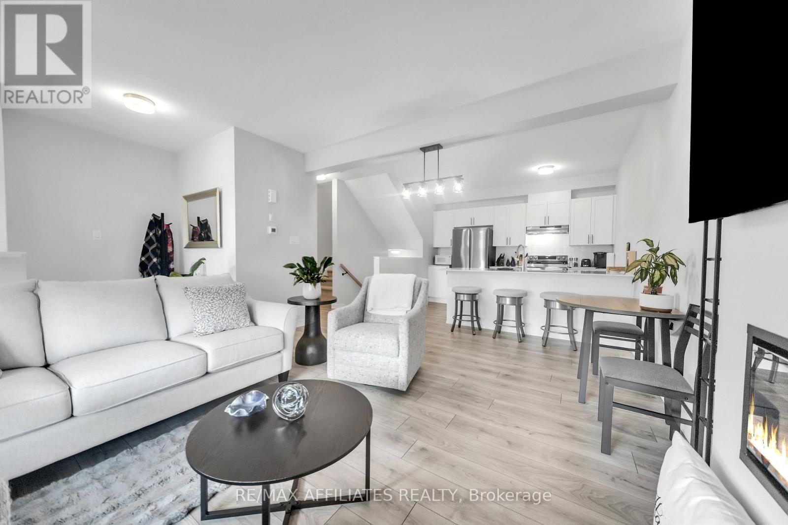 189 Beebalm Crescent, Ottawa, Ontario  K2J 7G9 - Photo 6 - X12552012