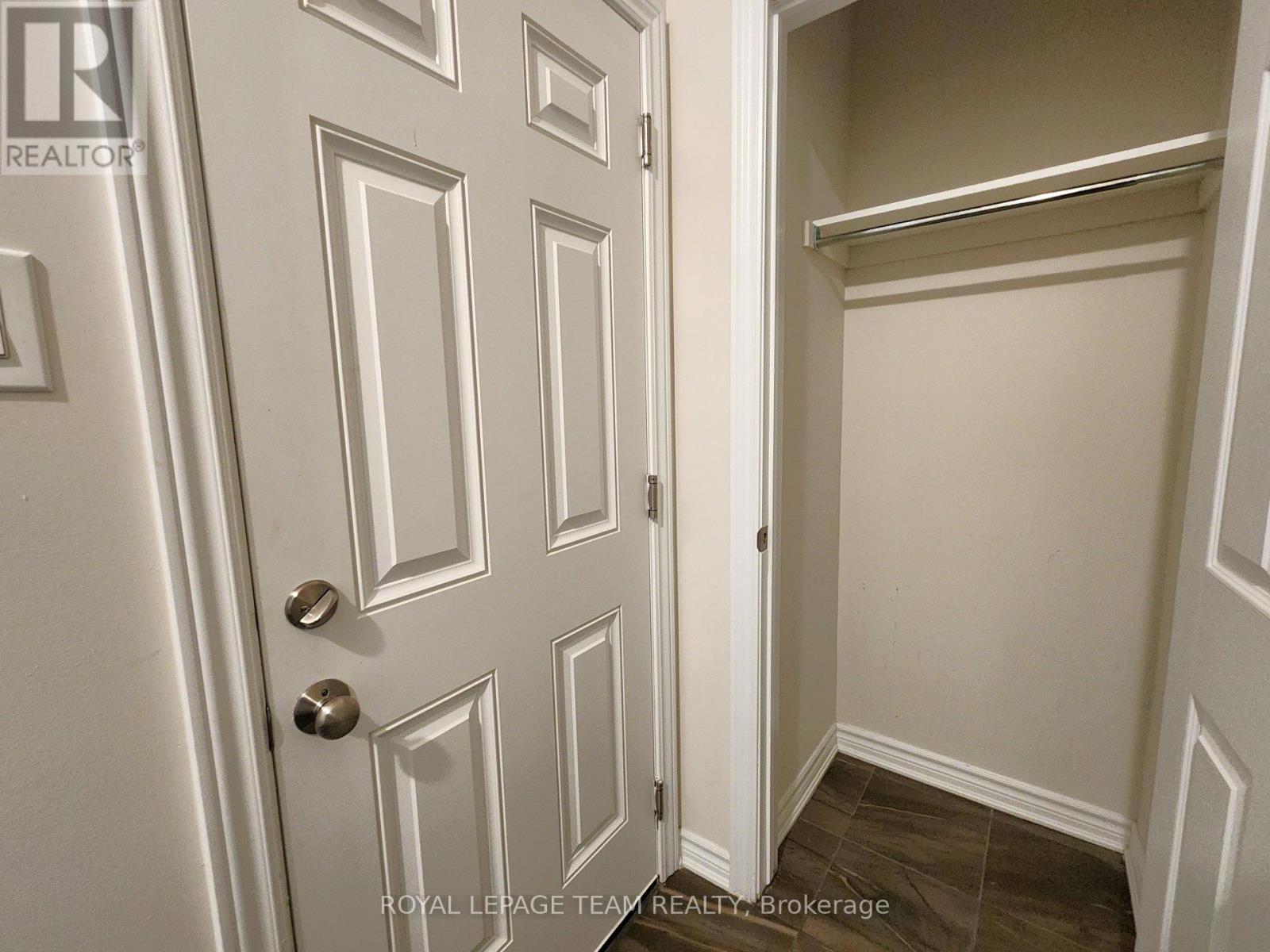 209 Hartsmere Drive, Ottawa, Ontario  K2S 0X8 - Photo 13 - X12552020