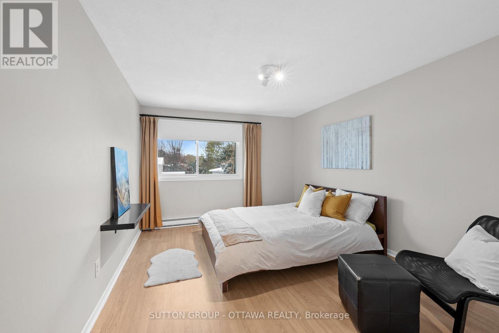 B - 3 Banner Road, Ottawa, Ontario  K2H 8T3 - Photo 26 - X12552038