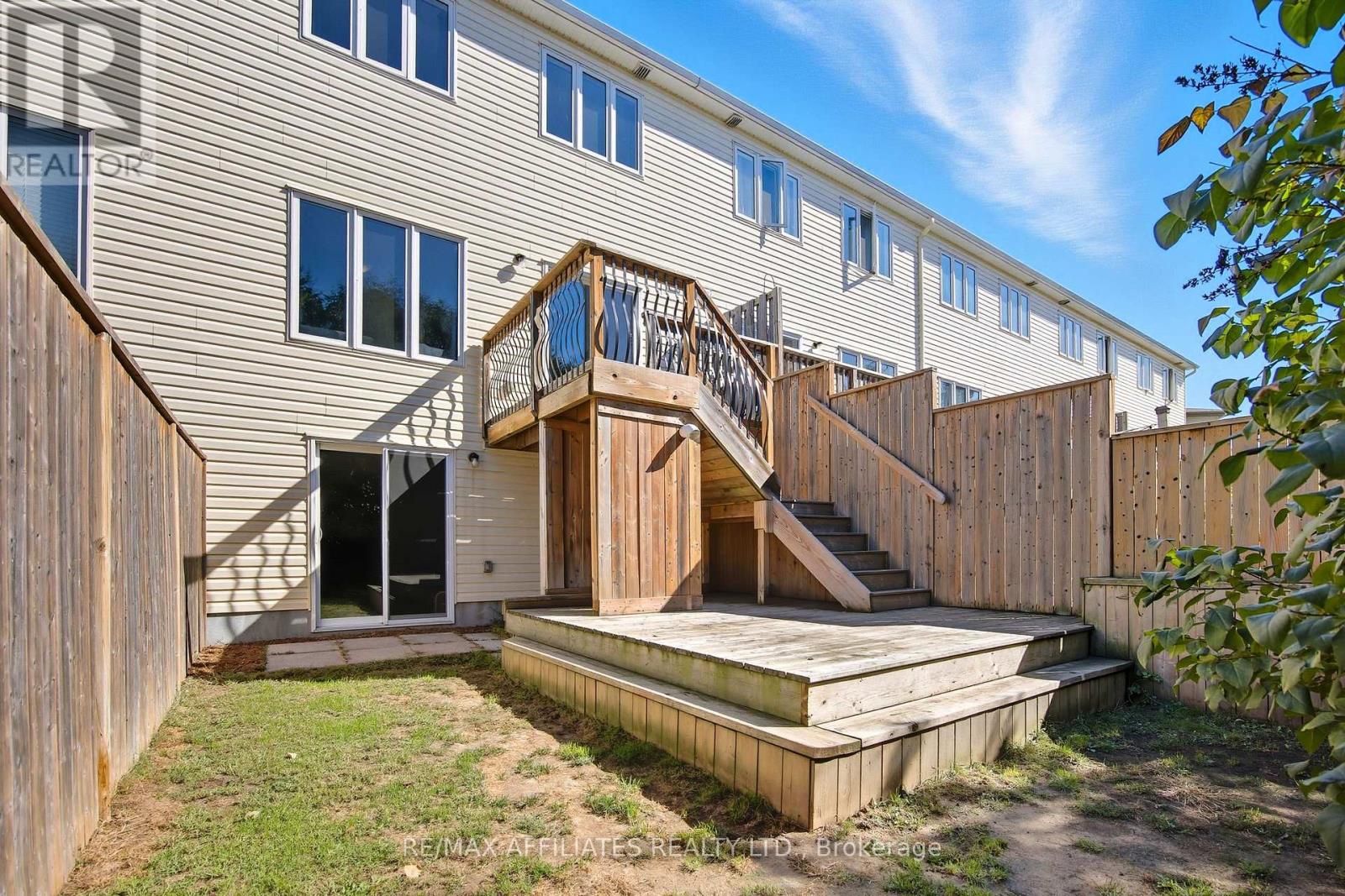 32 Code Crescent, Carleton Place, Ontario  K7C 4J7 - Photo 24 - X12552086