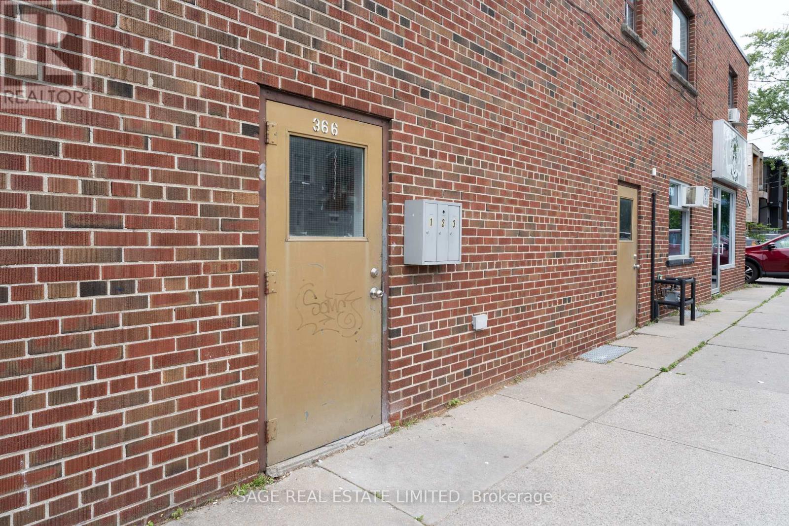 1 - 366 Royal York Road, Toronto, Ontario  M8Y 2R2 - Photo 15 - W12551810