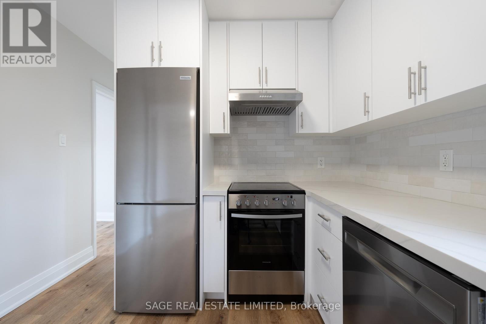 1 - 366 Royal York Road, Toronto, Ontario  M8Y 2R2 - Photo 3 - W12551810