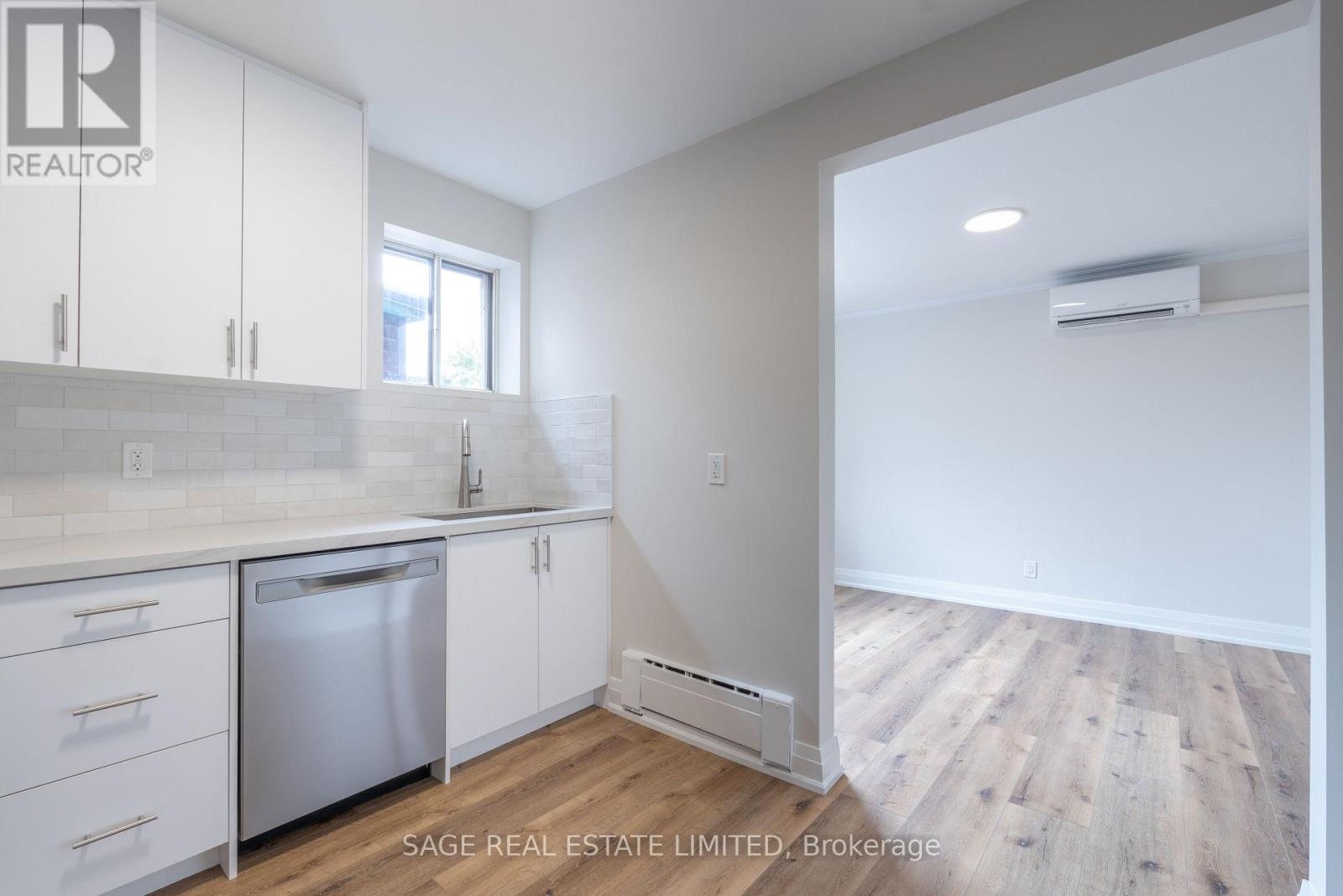 1 - 366 Royal York Road, Toronto, Ontario  M8Y 2R2 - Photo 4 - W12551810