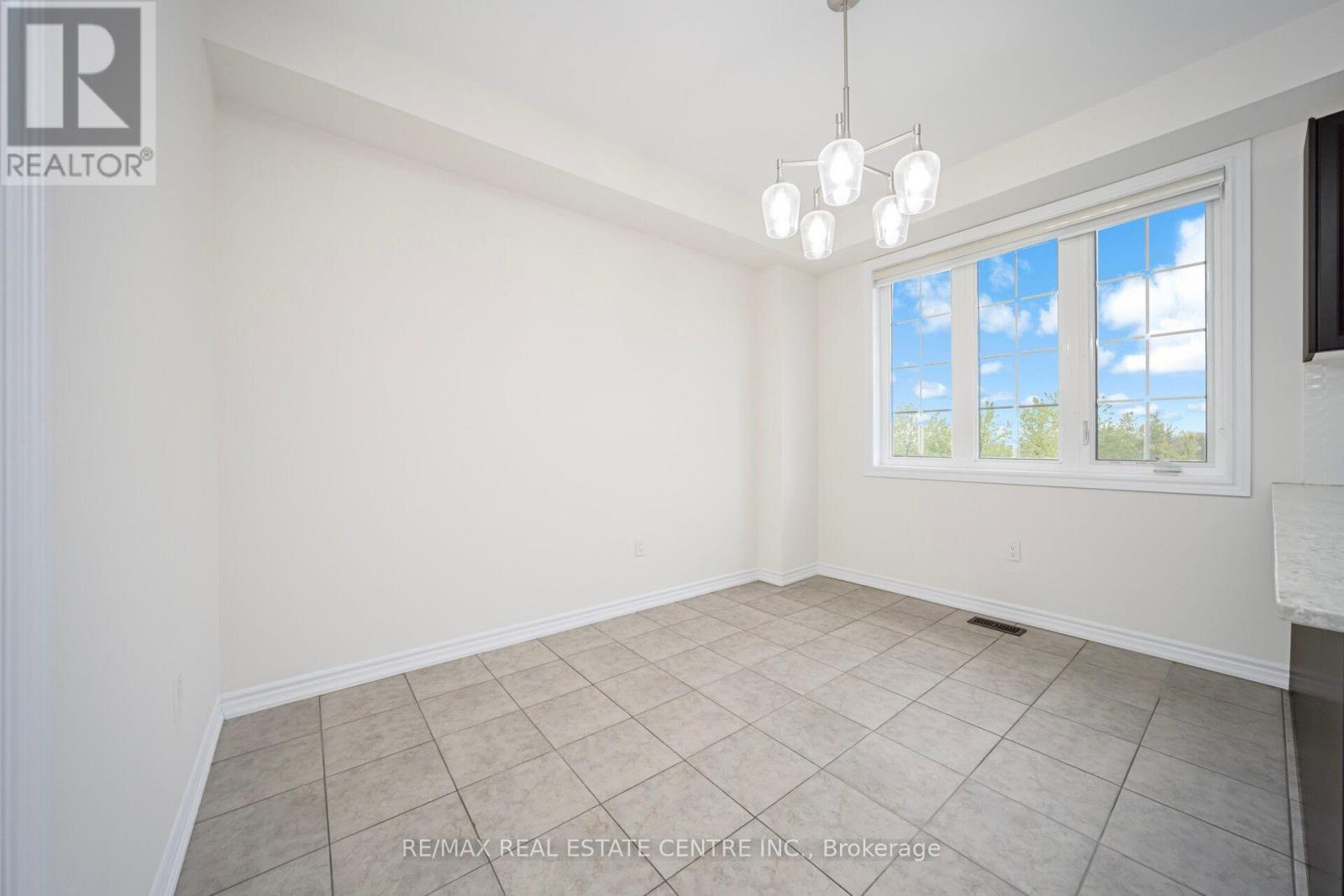 26 Miami Grove, Brampton, Ontario  L6Z 0H6 - Photo 20 - W12551814